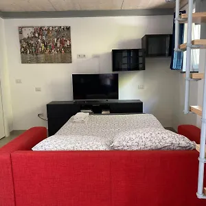 Appartamento Loft Beata Da Basel, Quartu SantʼElena